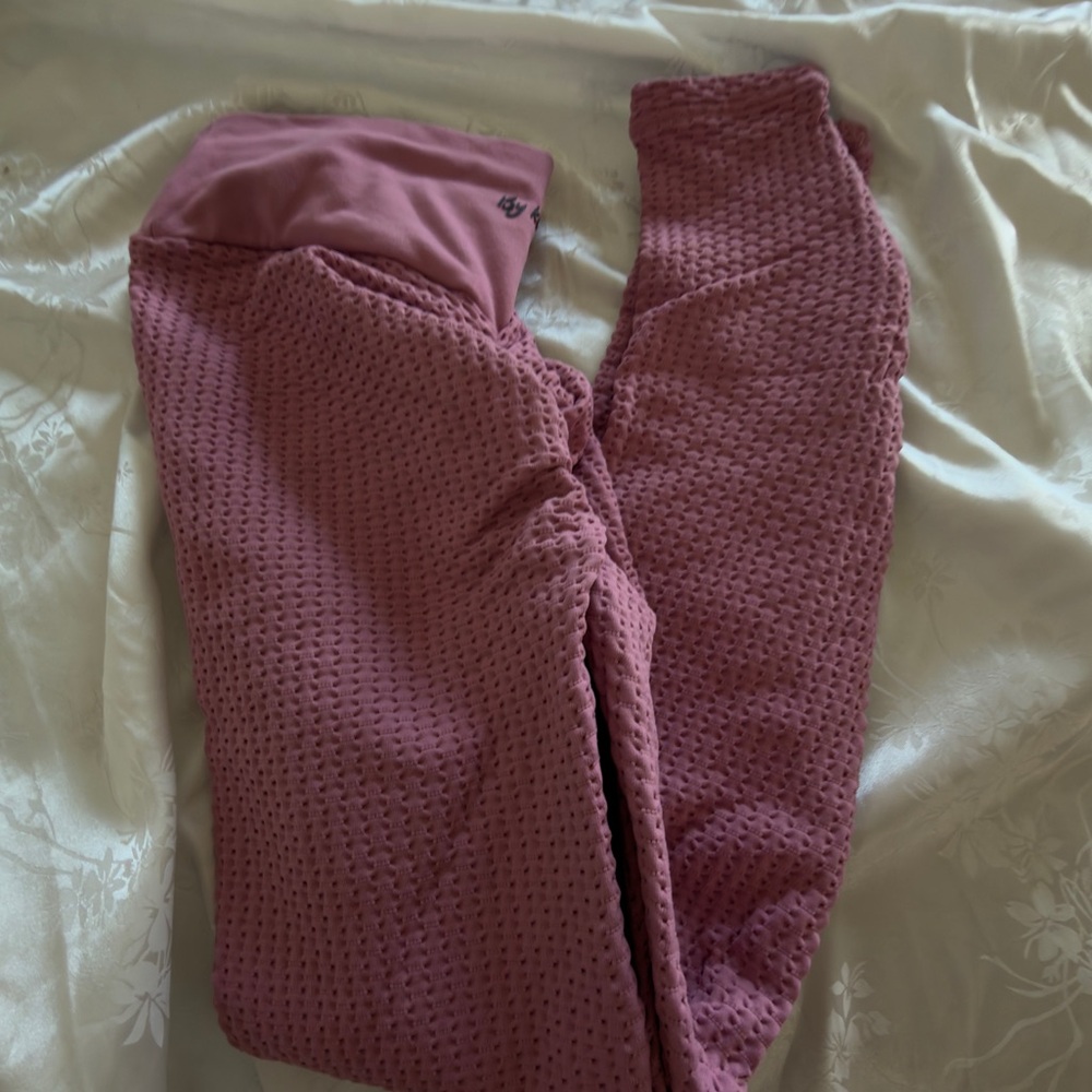 TAHIRA scrunch leggings